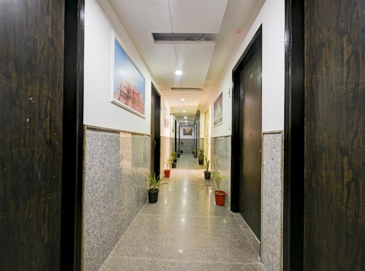 Rosewood Suites A Family Hotel Near Delhi Airport New Delhi Extérieur photo